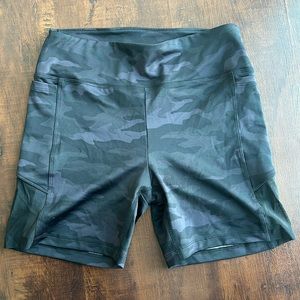 PINK Active running/biker shorts